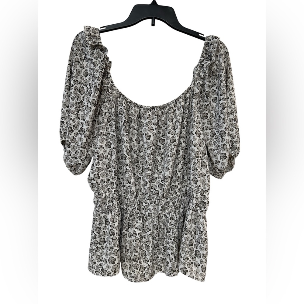 Nine West Gray and White Floral Peasant Blouse, Size XL